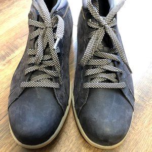 columbia three passes chukka leather